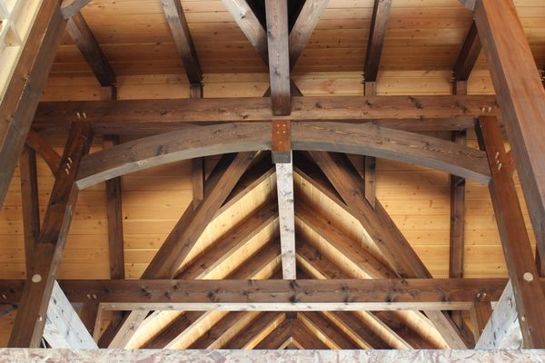Great-Lakes-Legacy-Michigan-Canadian-Timberframes-Construction-Ceiling-timber